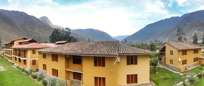 Hotel Tunupa 2*