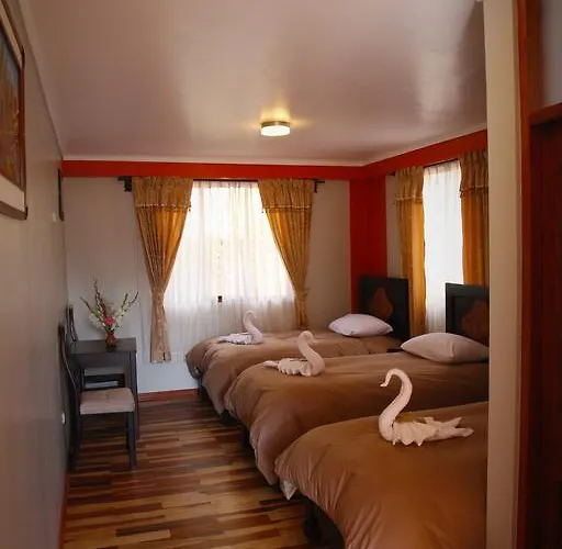 Hotel Tunupa 2*